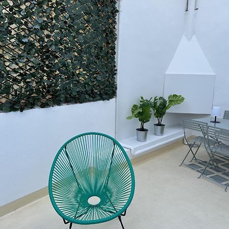 Charmant Appartement 3 Chambres Et Terrasse Eyragues エクステリア 写真
